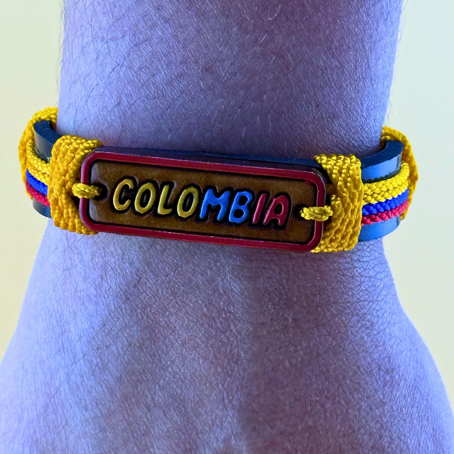 Colombian Flag Bracelet| Manillas Colombianas| Colombia Pride Bracelet| Woven bracelet| Friendship| Handmade| Adjustable| Patriotic Bracelet