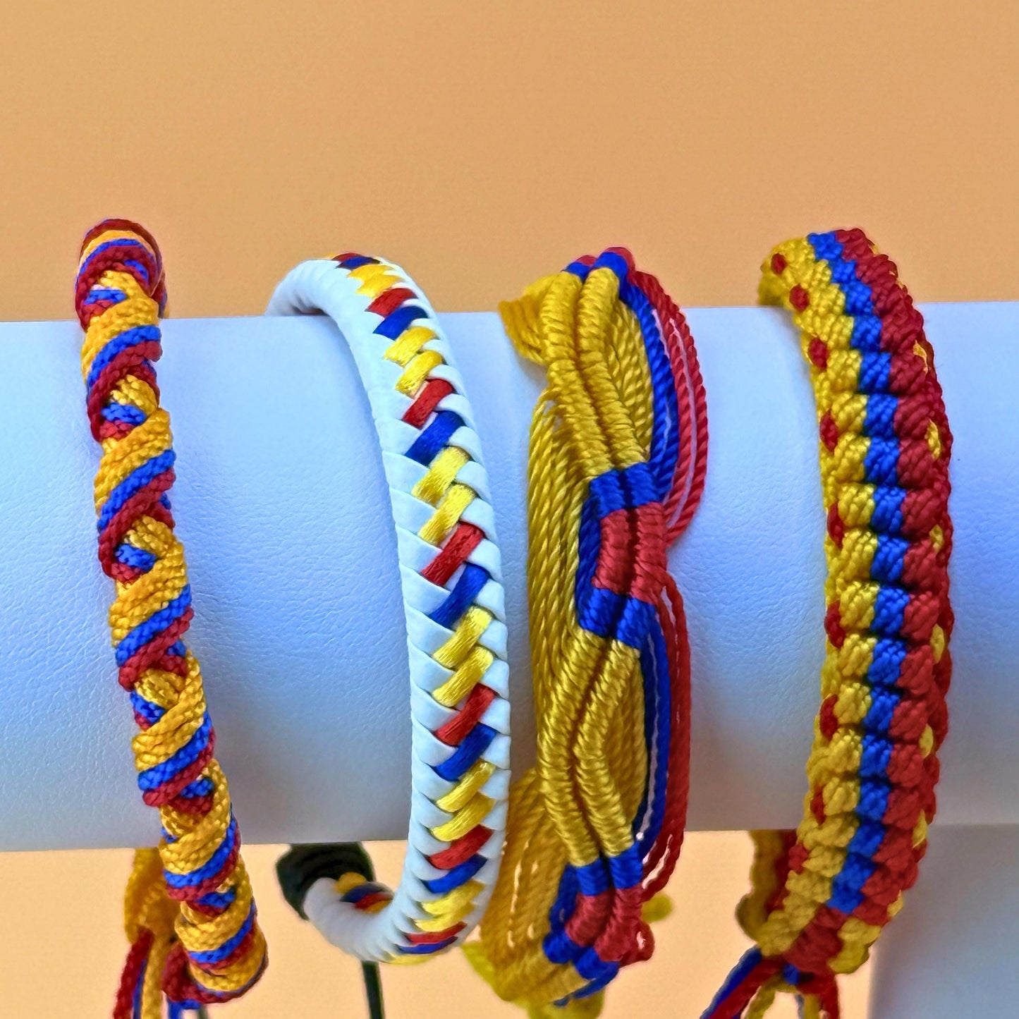 Colombian Flag Bracelet| Manillas Colombianas| Colombia Pride Bracelet| Woven bracelet| Friendship| Handmade| Adjustable| Patriotic Bracelet